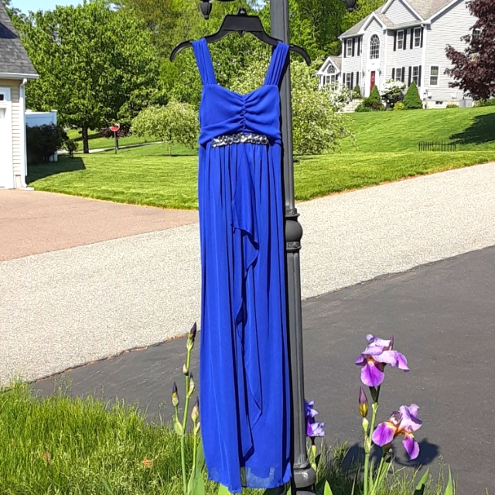 Beautiful BCX girl Junior size 10 blue long dress.